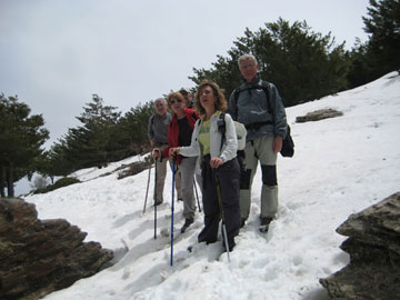 En busca de los que no cruzaron el barranco.Ascenso a la Morra.