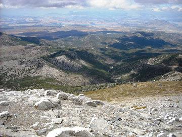 Vista del Pantano de Negratin desde el Calar de Santa Barbara.