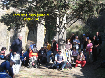 Dique 24. Foto de Grupo.